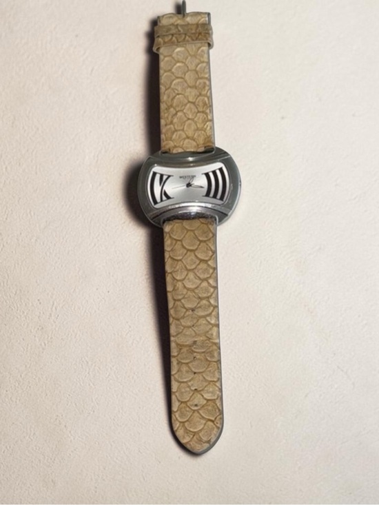 western Accessories - Tan Leather Strap Watch